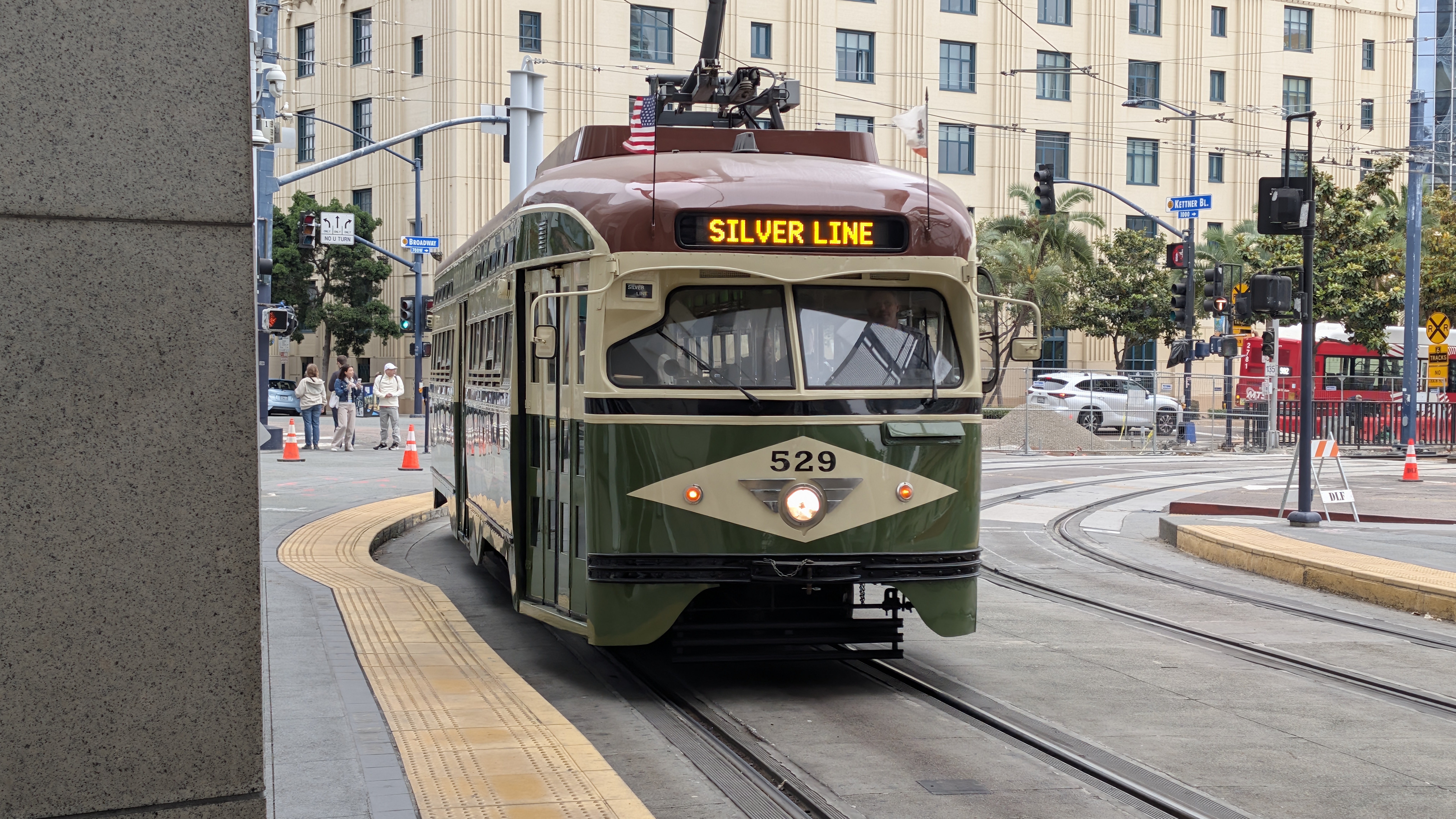 Silver Line Vintage Trolley